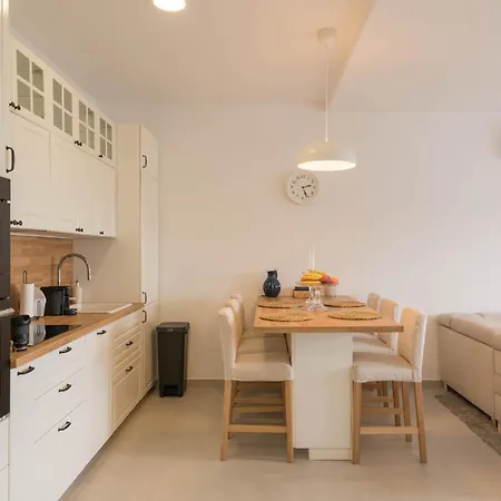 Apartment Seget 46