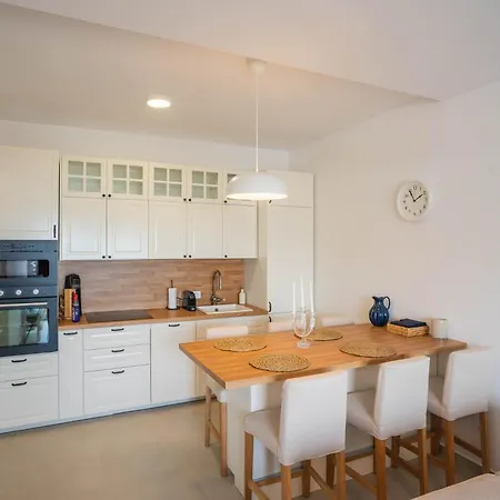 Apartment Seget 46 *